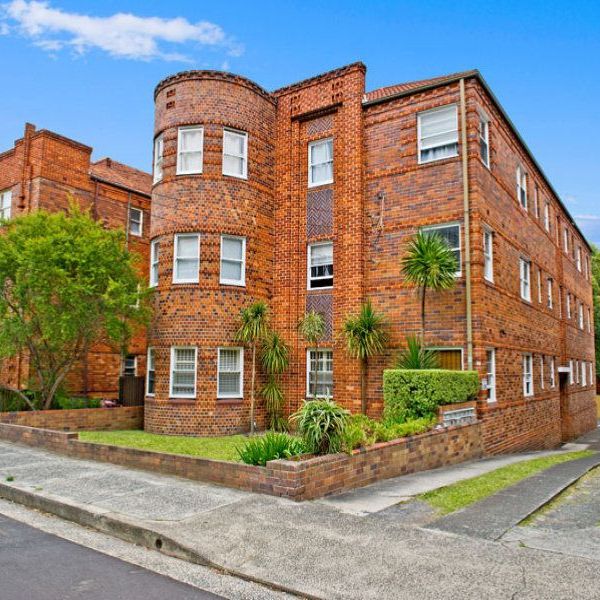Home For Rent - Photo 1