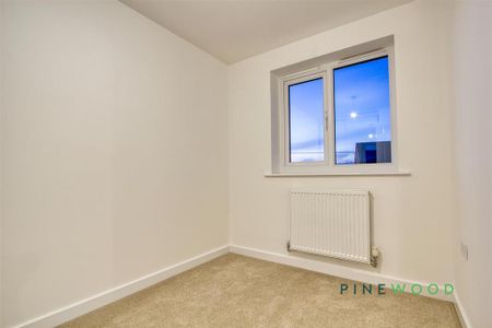 3 bedroom detached house to rent - Photo 4