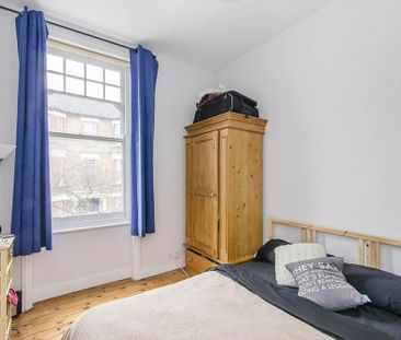 4 bedroom flat to rent - Photo 4