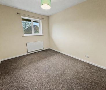 Studley Knapp, Walnut Tree, Milton Keynes, MK7 - Photo 1