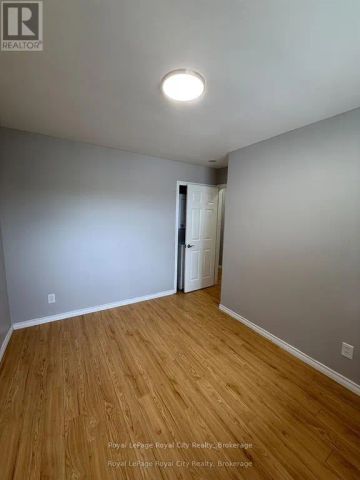 140 BRANT AVENUE - Photo 4