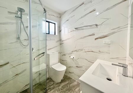 Rare Property! - Photo 4