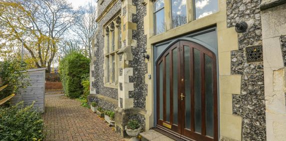 Church Road, Faversham, ME13 8AZ, Kent - Photo 2