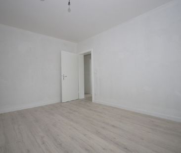 Familienfreundliche 4-Zimmer-Wohnung mit Balkon - Photo 6