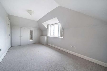 Riverside Apartments,thames Street, KT13 - Photo 2