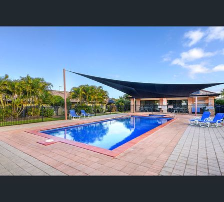 Unit 16/20 Brown Street, Labrador, Qld 4215 - Photo 1