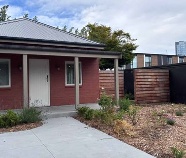 172 Kilmore Street - Photo 5