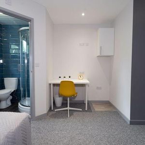 1 bedroom house to rent - Photo 2