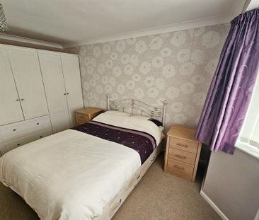 2 bedroom detached bungalow to rent - Photo 5