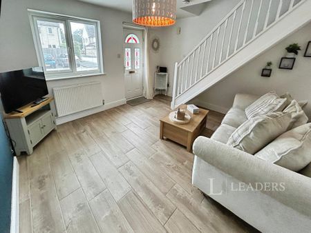 2 bedroom end of terrace house to rent - Photo 4