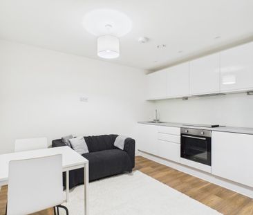 Studio to rent - Photo 4