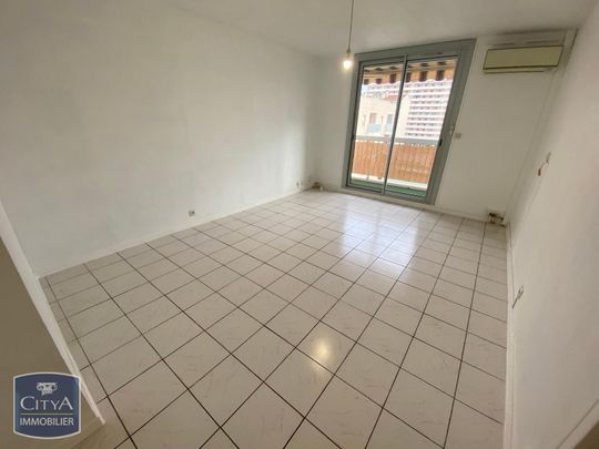 Location Appartement 2 pièces 49m² TOULON 83000 - Photo 1