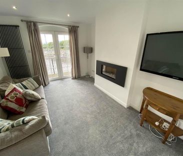 3 Priory Park, Off Bangor Road, Holywood, BT18 0LG - Photo 1