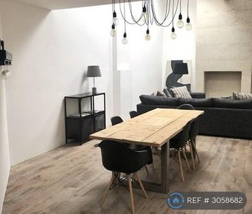2 bedroom terraced house to rent - Photo 4