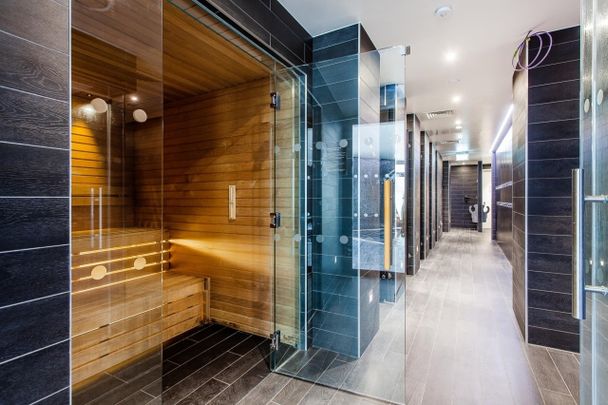 Studio Flat, Binnacle House, E1W - Photo 1