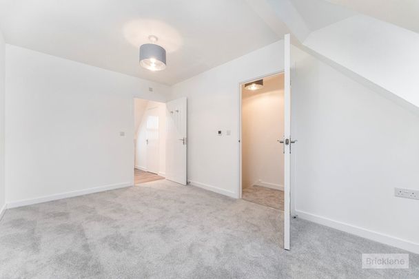 3 bedroom unspecified - Photo 1