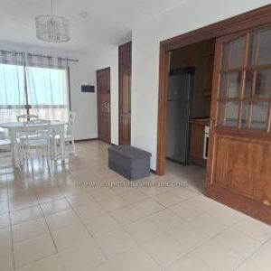 Apartment with beautiful views and a large balcony. Close to supermarket and restaurants. - Photo 1