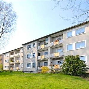 Gut geschnittene 2-Zimmer-Wohnung in Mettmann - sofort bezugsfertig! - Photo 2