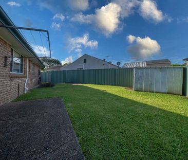 Lovely Home in Quiet Location! - Photo 2