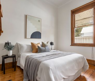 17 Bayview Street, Prahran VIC 3181 - House For Rent | Domain - Photo 3