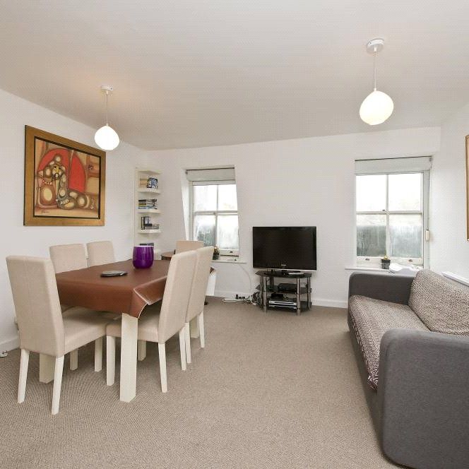 Old Brompton Road, Earls Court, SW5, London - Photo 1