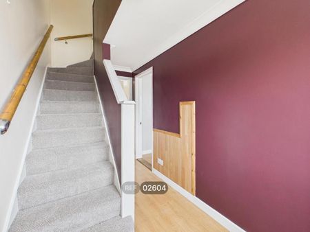 3 bedroom terraced house to rent - Photo 3