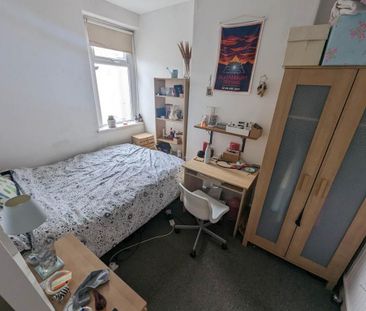 4 bedroom house to rent - Photo 3