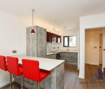 4 bedroom townhouse to rent - Photo 5