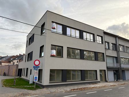 Appartement te huur - Photo 2