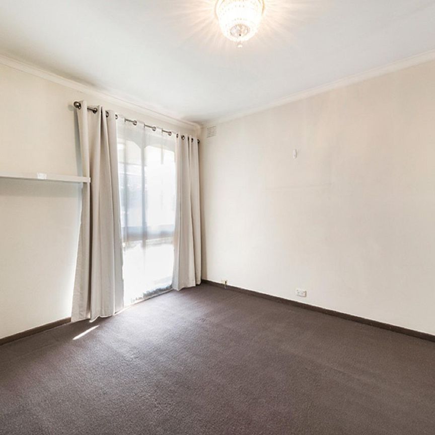 3/76 Rathmines Street, Fairfield VIC 3078 - Apartment For Rent | Domain - Photo 1