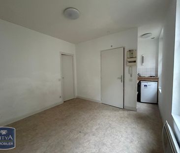Location Appartement 1 pièce 14m² CHATEAUROUX 36000 - Photo 1