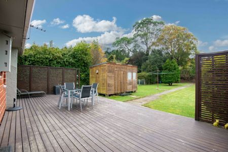 A refreshed decor and easy location! - Photo 3