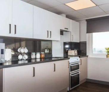 Ground Floor Ensuite - Photo 5