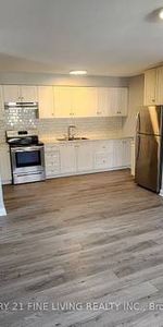 RECENLTY RENOVATED GREAT VALUE 2 BEDS 1 BATH - Photo 4