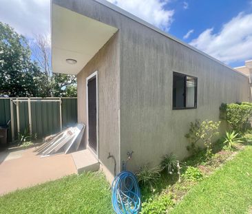 Modern Granny Flat - Photo 4