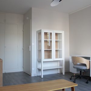 Studio meublé tout confort – Quartier Champ Girault - Photo 2