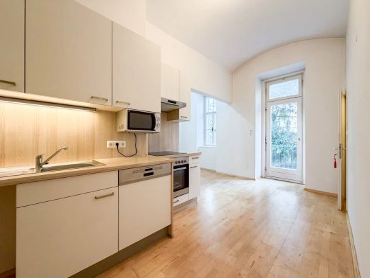 Traumhafte 3,5-Zimmer-Altbauwohnung mit Balkon in Geidorf - Foto 1