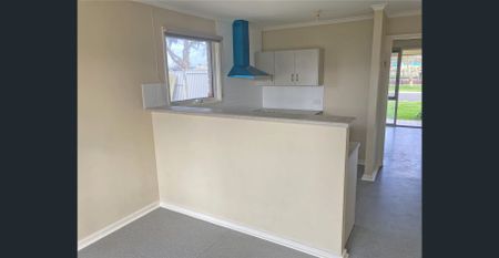 Renovated 2-bedroom Home with Yards near COSTCO - Photo 5