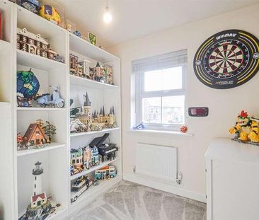 Russet Avenue, Appleton, Warrington, WA4 - Photo 3