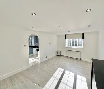 3 bedroom apartment to rent - Photo 3