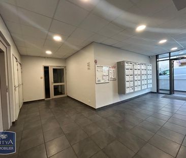 Location Appartement 2 pièces 40m² LAVAL 53000 - Photo 2