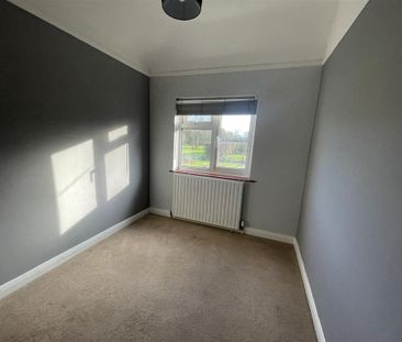 3 bedroom house to rent - Photo 3