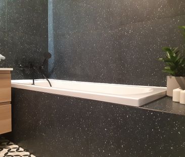 Poznań, Poznań-Nowe Miasto - Photo 1