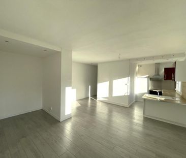 Location Appartement 3 pièces 49m² ROANNE 42300 - Photo 1