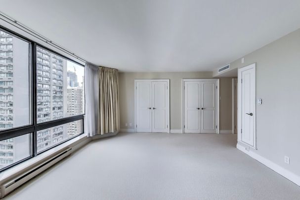 Executive Apartment In The Residences Of 1166 Bay - Photo 1