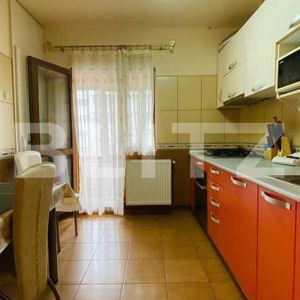 Apartament cu 2 camere, 55 mp, decomandat, A.C, zona strazii Galati - Photo 1