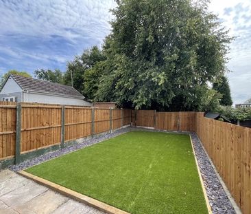 Park Lane Knypersley, Biddulph - Photo 3