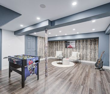 For Lease - 44 Davidson Road, Aurora, Ontario - Photo 5