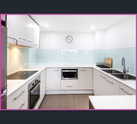 1102/2 Dibbs Street, Townsville City, Qld 4810 - Photo 4