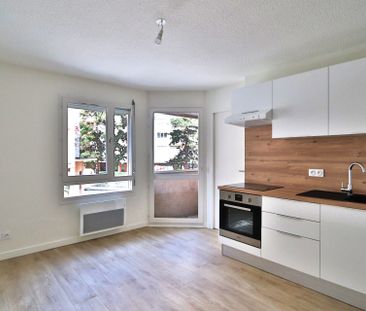 Location Appartement 2 pièces 33m² GRENOBLE 38000 - Photo 3